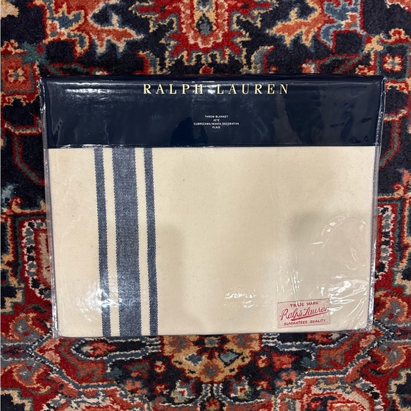 Ralph Lauren Home Tanner throw blanket.  100% cotton, 54 x 72”, 3” fringe. - Picture 1 of 5